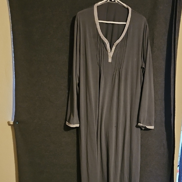 Ekouaer Other - Elegant Gray Women's Long Sleeve Robe